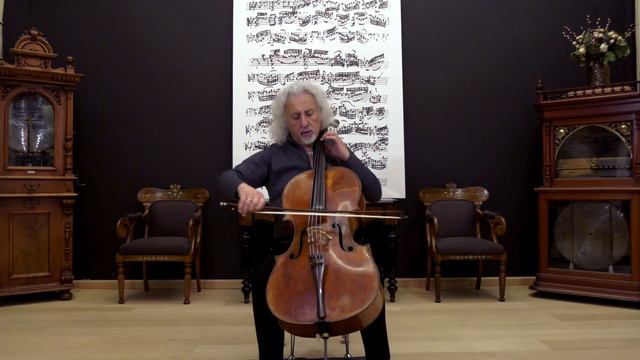 BACH - Suite No.5 in c minor смотреть онлайн