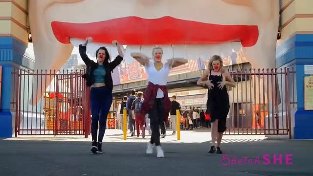 Don’t Stop Me Now SketchShe for Red Nose Day USA смотреть онлайн