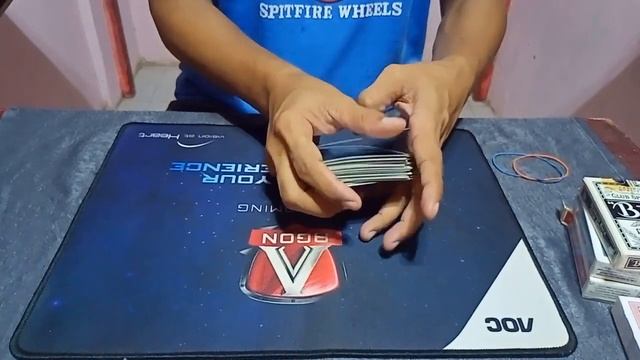 Simple lang Pero Rock - Card tricks #4 смотреть онлайн