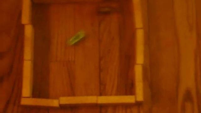 Killer Bugs Escape from Jail смотреть онлайн