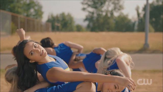 Riverdale 03x02 - Jailhouse Rock (Cheerleaders Dance Scene) смотреть онлайн