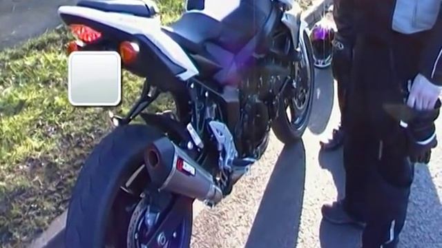 Scorpion Serket. Suzuki Gsr 750 2011 смотреть онлайн