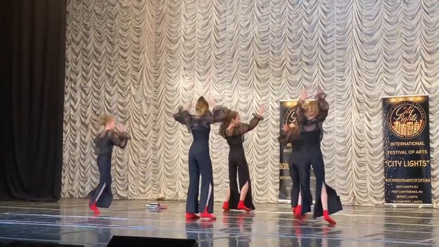 Осторожно двери закрываются 2021 смотреть онлайн