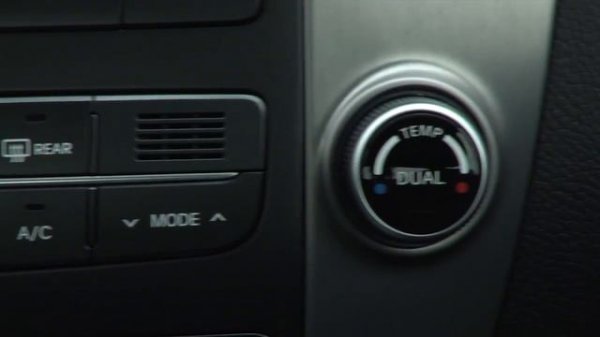 2011 Hyundai Equus - Drive Time Review | TestDriveNow