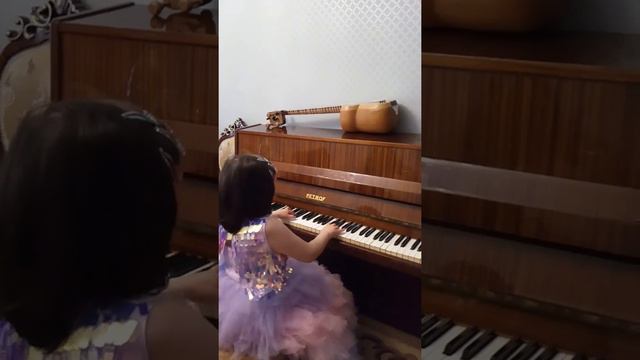 И.С.Бах.Прелюдия ми минор. смотреть онлайн