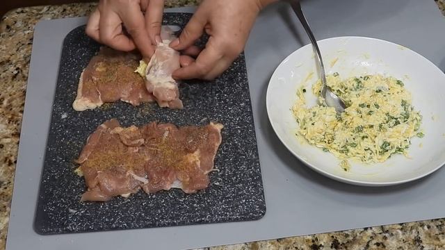 ВКУСНЯТИНА НА УЖИН из Куриных Бедрышек.Как просто и вкусно приготовить куриные бедра. смотреть онлайн