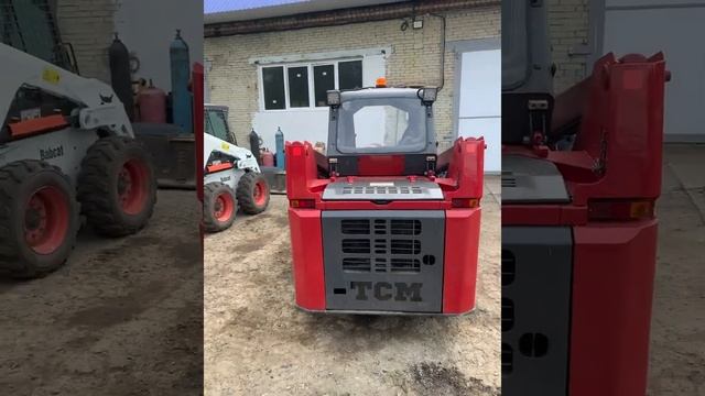 Фронтальный мини-погрузчик ТСМ SSL 709 экспресс-обзор от Пудан Дениса смотреть онлайн