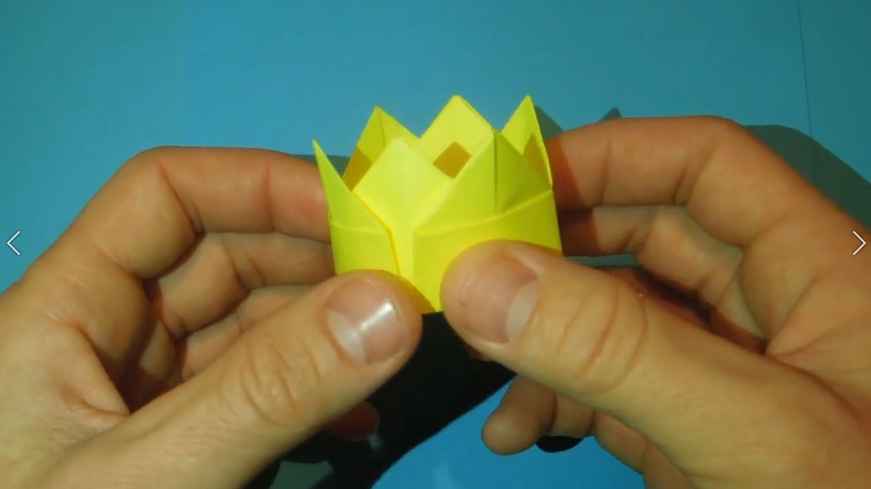 Как сделать корону из бумаги. Оригами корона из бумаги.mp4 смотреть онлайн