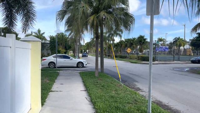 Наш район в Майами смотреть онлайн