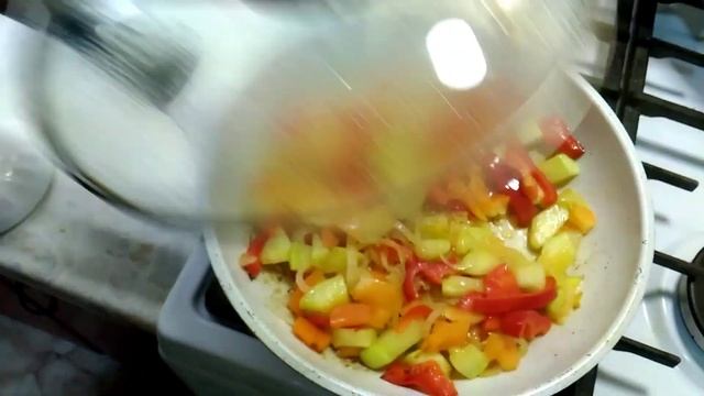 Стрижки и Прически