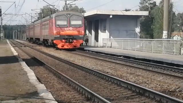 ЭД4М-1043/1044 сообщением Екатеринбург-Пасс. - Нижний Тагил смотреть онлайн