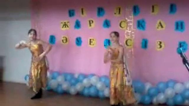 Красивый индийский танец смотреть онлайн