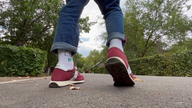 Для кого эти SAUCONY JAZZ? Обзор популярной модели кроссовок смотреть онлайн