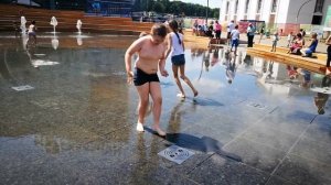 VLOG! Купание в фонтанах. ВВЦ.Музей иллюзий. Самбо дети