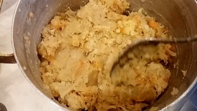 Картофельно-капустные котлеты. ПОСТНЫЙ СТОЛ. Жить дешево и сердито смотреть онлайн