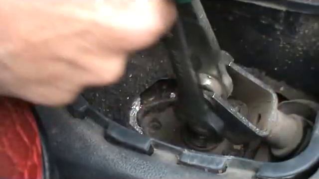 Простой способ устранения болтанки рычага скоростей на кулисе ВАЗ смотреть онлайн