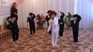 танец Джентльменов со шляпами