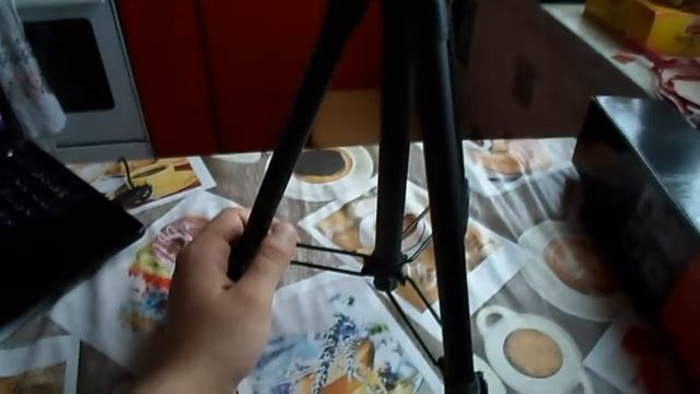 Бюджетный штатив или штатив для начинающего видео блогера. смотреть онлайн
