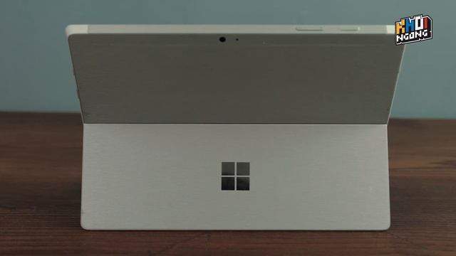 Máy tính bảng chạy Windows giá 6 triệu, hấp dẫn hơn iPad - Surface 3 смотреть онлайн