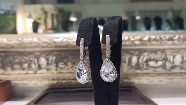 Аквамарин . Обзор , рекомендации Серьги с аквамарином в серебре и золоте . смотреть онлайн