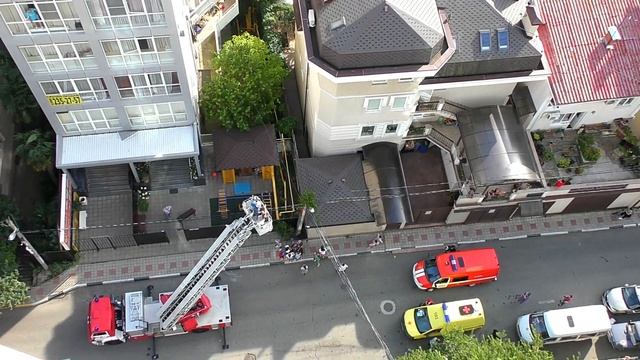 Пожар в центре Сочи 6 июля 2021 г смотреть онлайн