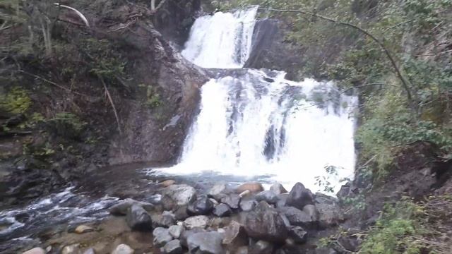 Cascada "de los duendes" en San Carlos de Bariloche. смотреть онлайн