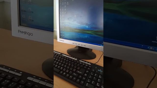 Глючит дыбильный компьютер в школе смотреть онлайн