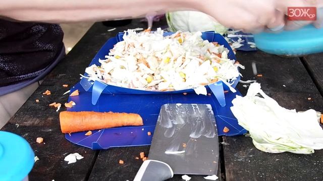 Диетическое мясо на мангале с брусничным соусом и салатом смотреть онлайн