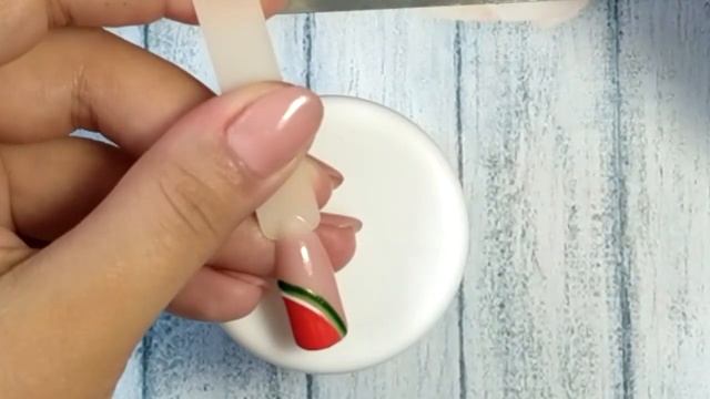 Фрукты на ногтях. Сочный летний дизайн смотреть онлайн