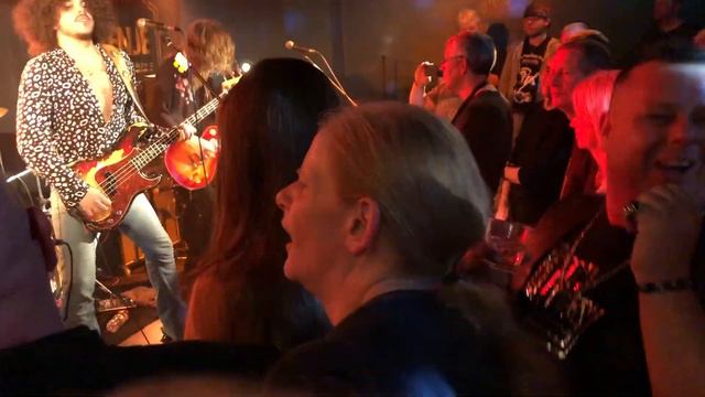 Brian Downey's Alive & Dangerous - Rosalie (The Venue, Dumfries 22/02/2019) смотреть онлайн