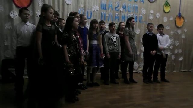 новогодняя песня 5а класс смотреть онлайн