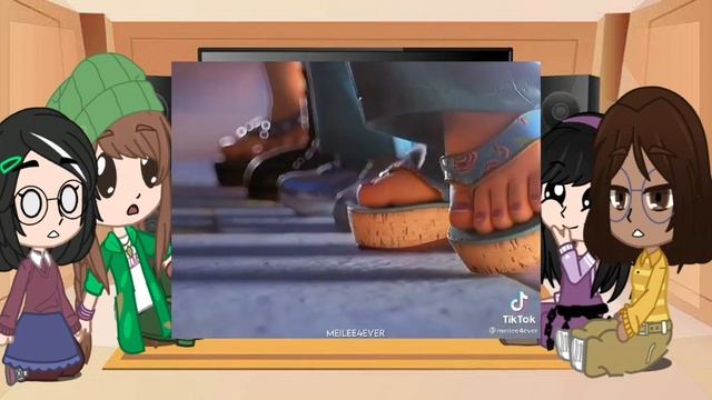 Past Turning red react to future(very very short but I promise that next part will be longer) смотреть онлайн