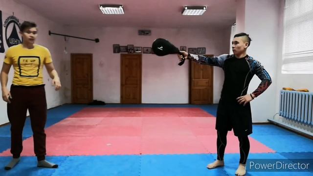 Как делать удар торнадо?