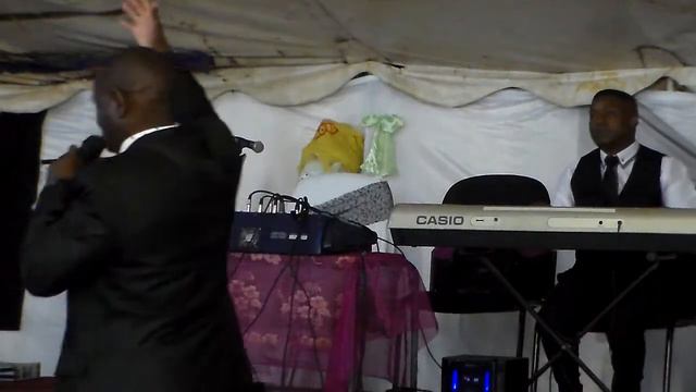 Apostle Andries Oliphant ( Mhlekazi) смотреть онлайн