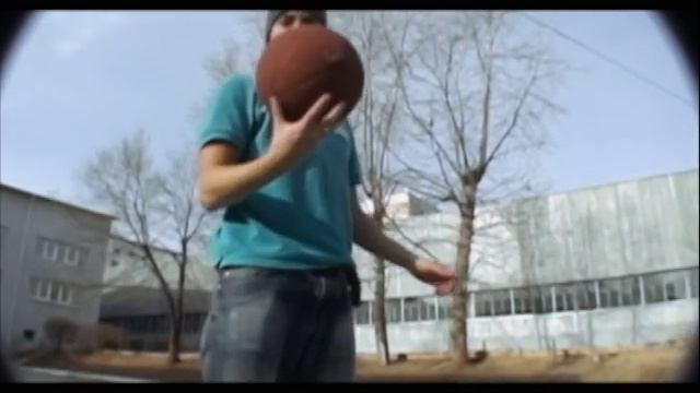 Playing ball in 2008 with TC (Играем на Железке, Хабаровск 25 10 2008) смотреть онлайн