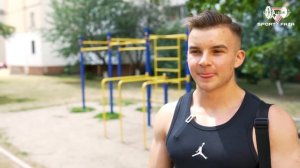 Огромные Ноги Базуки в 18 лет! Том Платц из УКРАИНЫ!