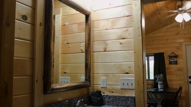 Treehouses at Horse Cave KOA & more смотреть онлайн