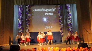 "Немецкий танец" - группа "Звездочки" - Октябрьский ЦНК - руководитель Наталья Панькина