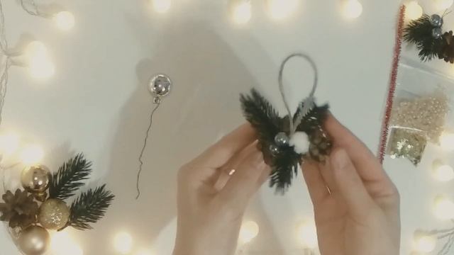 Мастер-класс «Украшение из шишек» Зубова А.С. смотреть онлайн