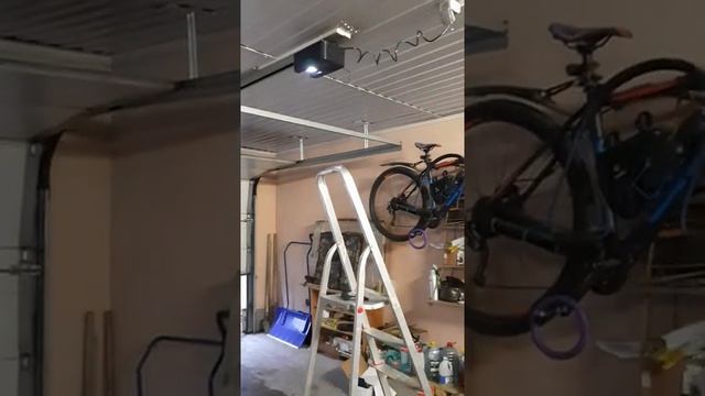 Замена привода на Секционных воротах Дорхан смотреть онлайн
