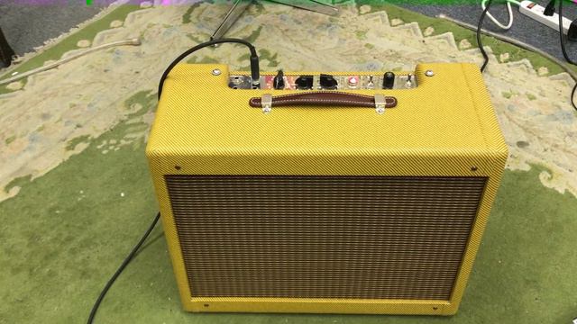 5E3 Mojo Jensen p12q Gibson ES330L смотреть онлайн