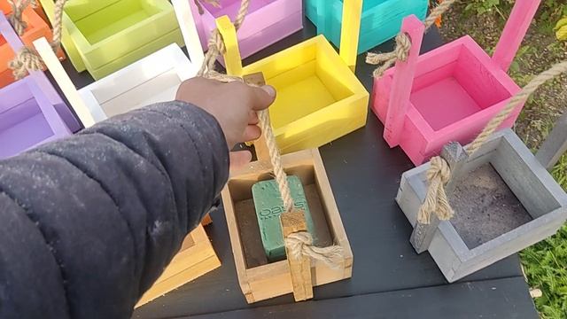 цветные ящики