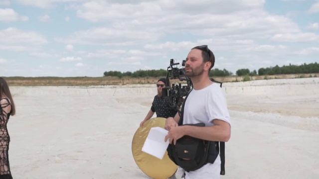 Flower & Snakes (Behind The Scenes) PART 1 смотреть онлайн