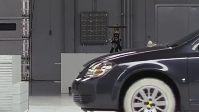 2009 Chevrolet Cobalt 2-door Moderate Overlap IIHS Crash Test
