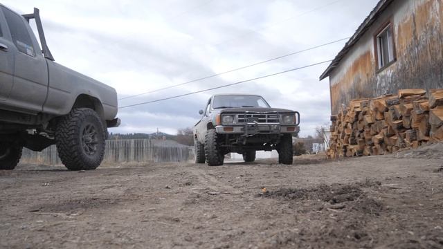 Budget SAS Toyota gets 37s! New Brakes on 85 Pickup смотреть онлайн
