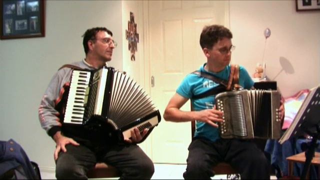 Orange And Blue (Button Accordion) смотреть онлайн