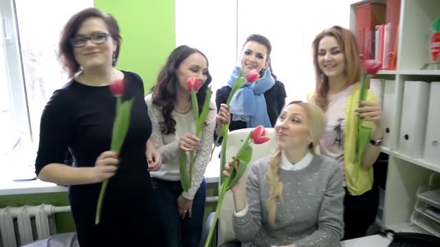 8 марта: Клип на песню "Улыбайся" от сотрудниц Event-агентства Krona смотреть онлайн