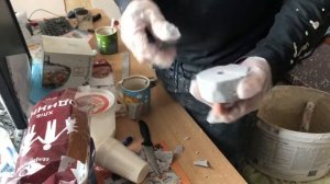 Шпаклевание потолка. Как заделать дыру в потолке