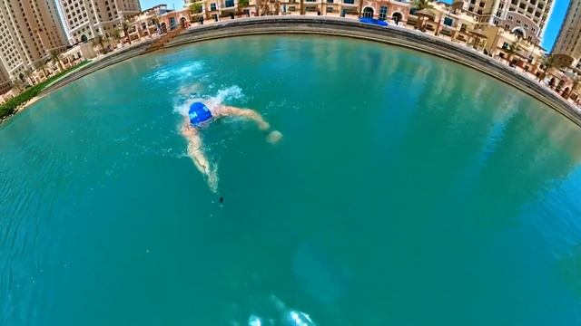 Swimming Around A $15 Billion Dollar Island | The Pearl-Qatar смотреть онлайн
