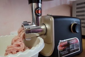 ОБЗОР Мясорубка RED Emotions RMG-125 #RED #мясорубкаRED #REDEMOTIONS